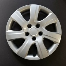 Wheel Cover Hubcap Replica For 20102011 Toyota Camry 16-inch 1-piece 61155