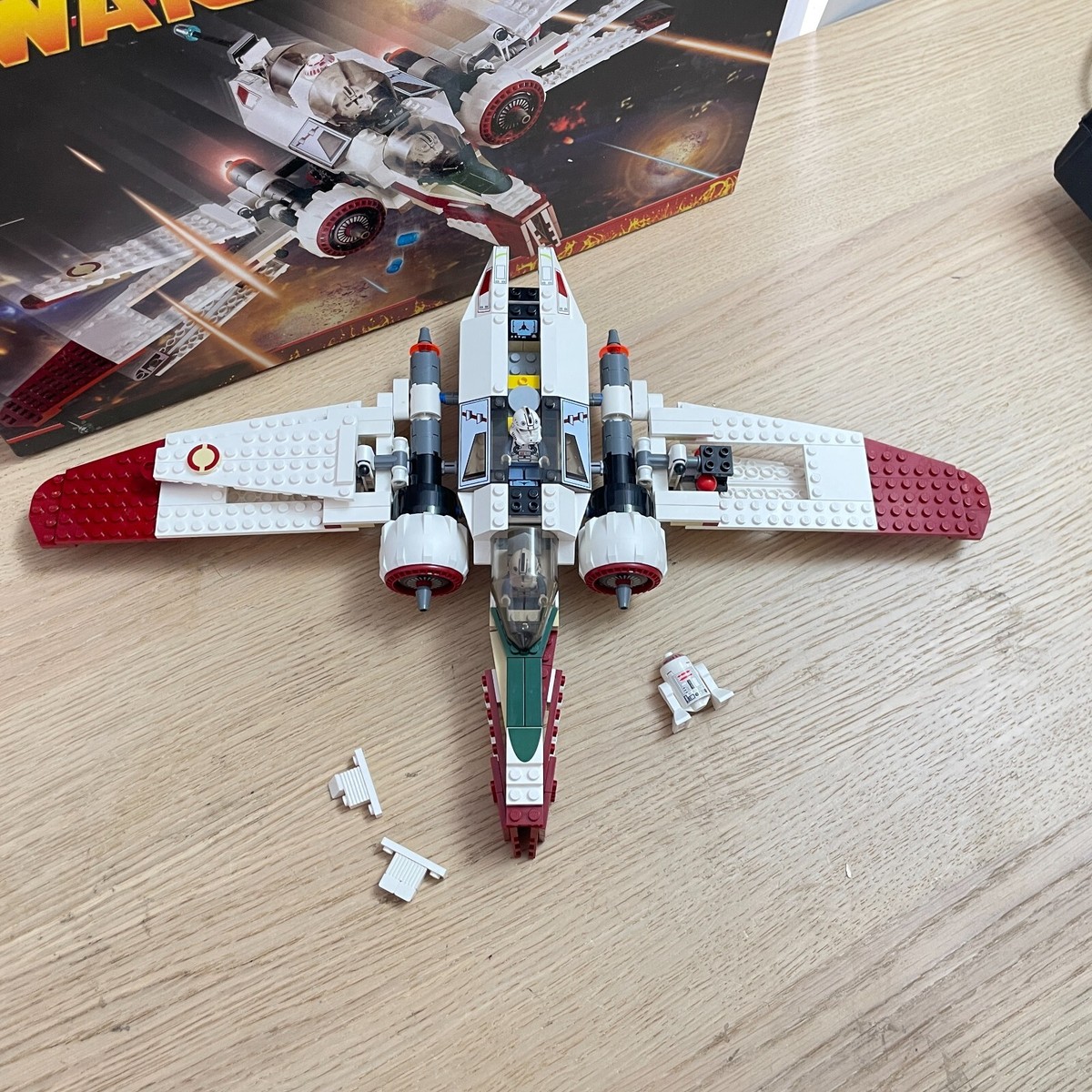 LEGO Star Wars: Arc-170 Fighter (7259) 90%+ - W/ figs, booklet and