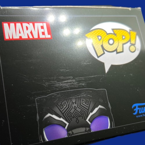 Neu Funko Pop Exclusive #1217 Black Panther mit Licht und Sound - Bild 6 von 7