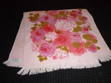 Vtg Pink Cannon Monticello Fringed Bath Towel Printed Roses 24x42"