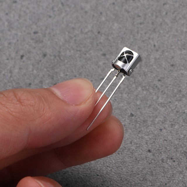 5 Pairs 30mm 38KHz Three Legs Infrared Diode LED IR Emission & Receiver