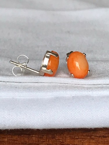 .925STERLING SILVER OVAL NATURAL UNTREATED SEA BAMBOO CORAL EARRINGS. 8X6MM - Bild 3 von 3