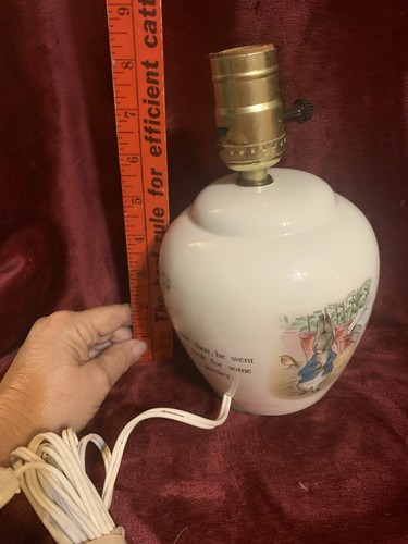 Vintage Beatrix Potter Peter Rabbit Nursery Lamp No Shade Untested - 第 10/11 張圖片