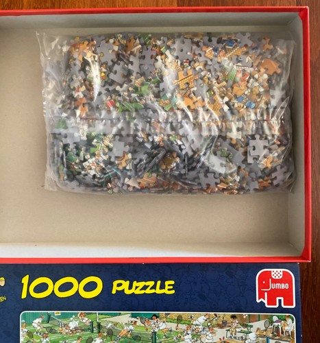 Jan Van Haasteren Jigsaw Puzzle - THE TENNIS COURT - 1000 pieces NEW - Picture 2 of 2