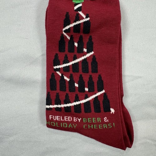 Tommy Bahama Men's Socks Chili Red Fine Hosiery Fueled By Beer &Holiday Cheer - Picture 3 of 7