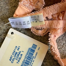 La Perla Bra 32A Underwire, Coral, Lace No padding, Italy size 1