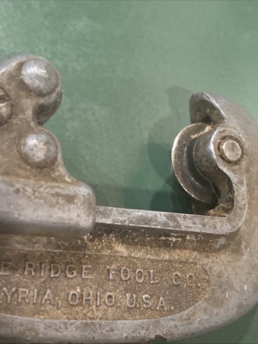 Rare Vintage RIDGID No 000 Pipe Cutter 1/8 To 1” Od Ridge Tool Co. - Picture 6 of 9