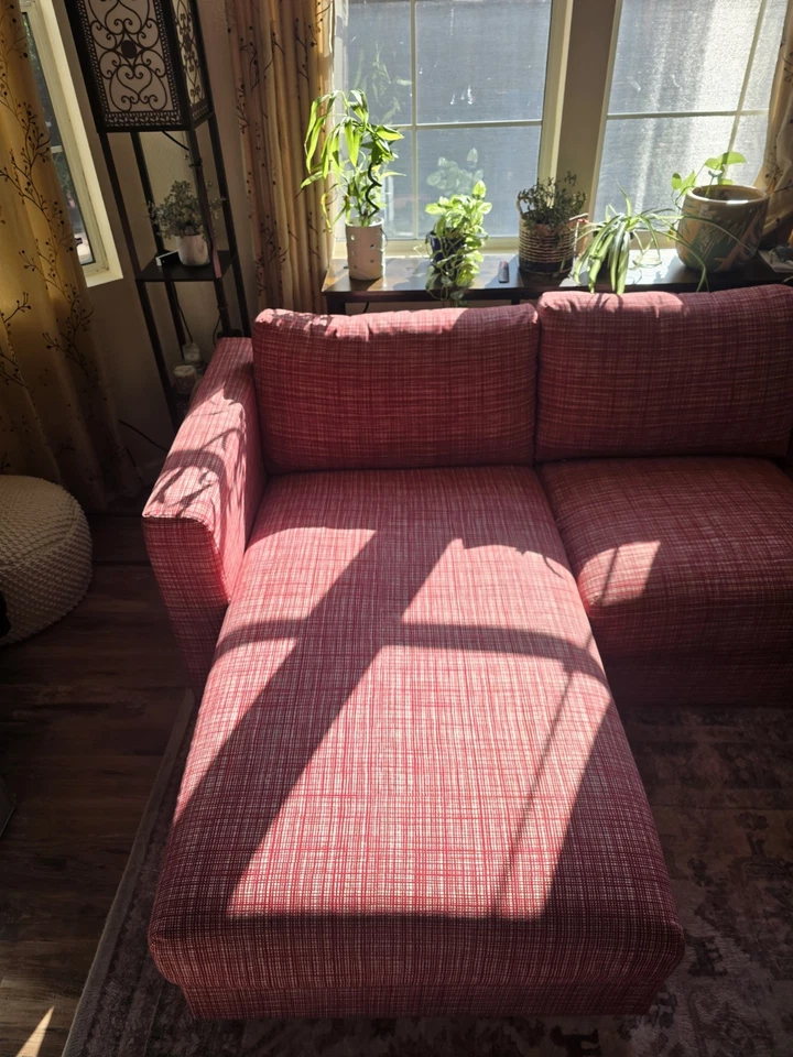 Sofá Ikea Finnala con chaise, rojo Foto 2 de 4