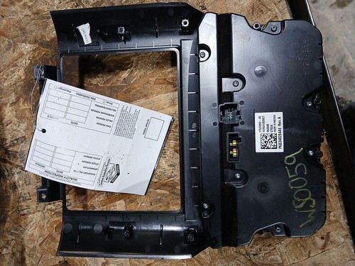 Temperature Control 8.4" Touch Screen Fits 19-23 DODGE 3500 PICKUP 2990897 - Picture 3 of 13