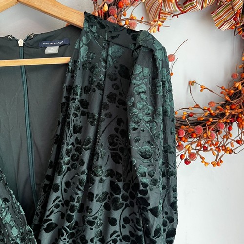 Vestido floral Tommy Hilfiger para mujer manga abullonada cuello en V terciopelo burnout talla 14 verde - Imagen 6 de 11
