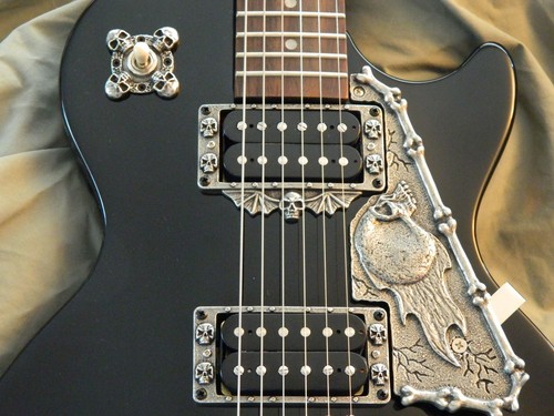 CUSTOM METAL SKULL PICKGUARD fits GIBSON, EPIPHONE LES PAUL GUITAR HAND MADE !!! - Picture 2 of 7