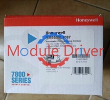 1PCS NEW HONEYWELL RM7800L1087 RM7800 L 1087 controller