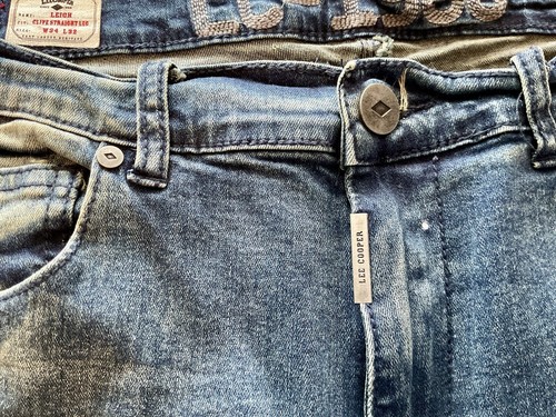 NWT Lee Cooper London Leigh 2015 $99 Distress Acid Jeans 34x32 (actual 35x31) - Picture 10 of 20