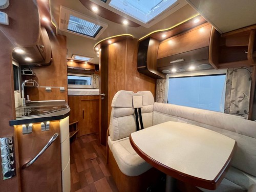 CATHARGO COMPACTLINE I 138 / A CLASS / 3500KG / AUTO / GARAGE / MOTORHOME - Picture 7 of 20