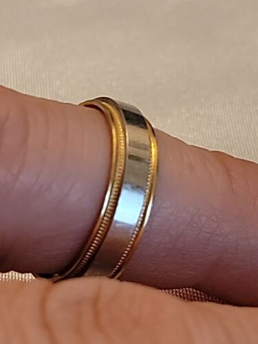 Wedding Band Platinum 10k Yellow Gold Ring Sz 7.5 - Picture 6 of 10