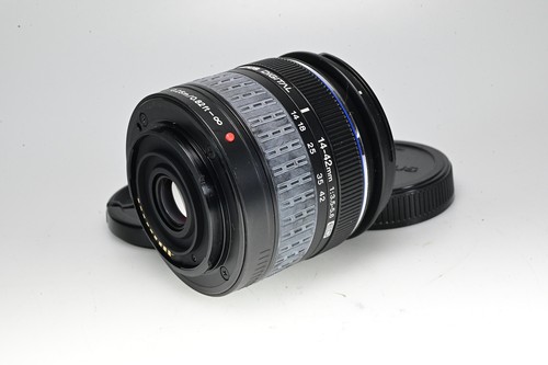 Olympus Digital 14-42mm f3.5-5.6 Zuiko ED Lens Original 4/3 #G288 - Picture 6 of 6