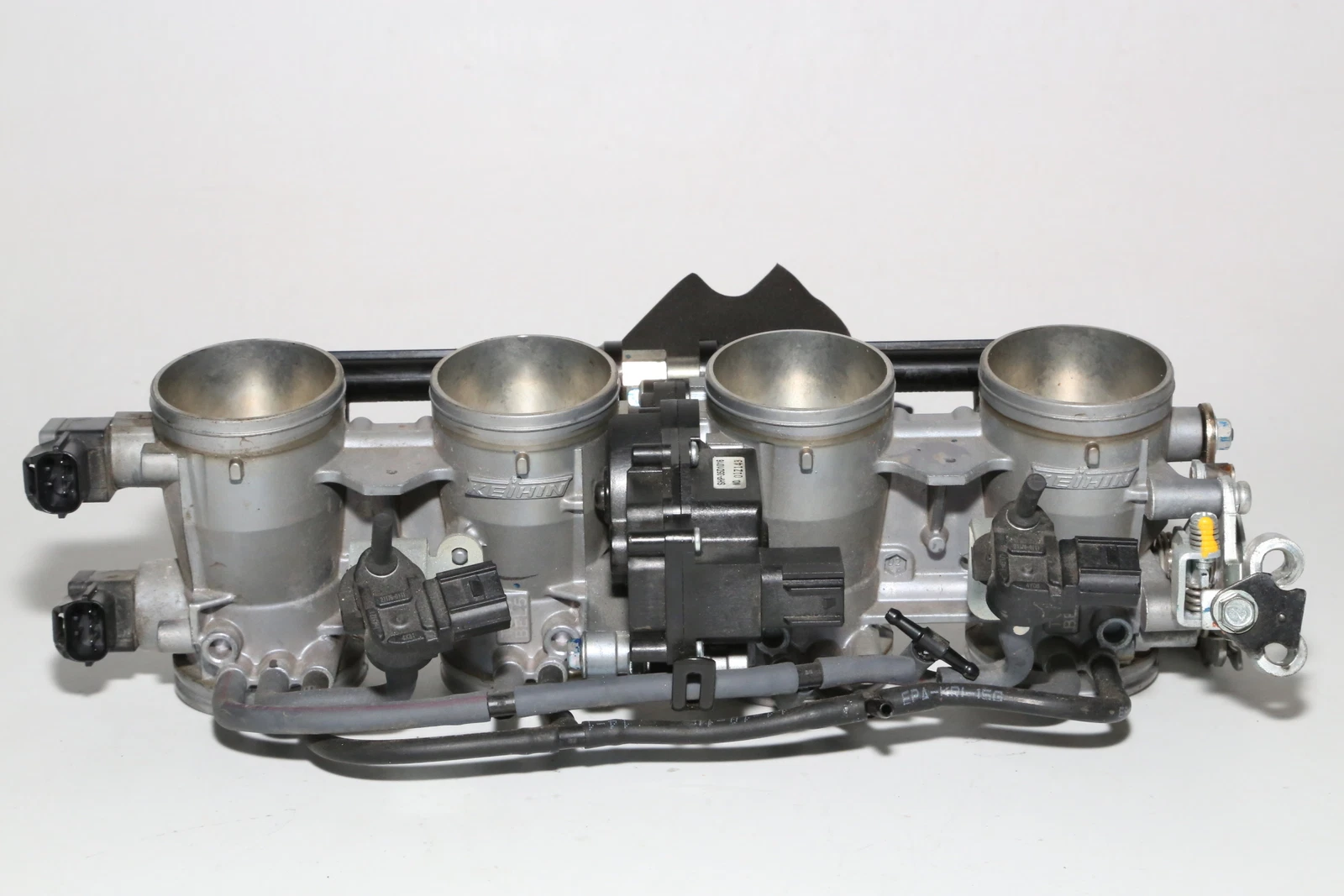 13-18 Kawasaki Ninja Zx6r Zx 636 Main Fuel Injectors Throttle