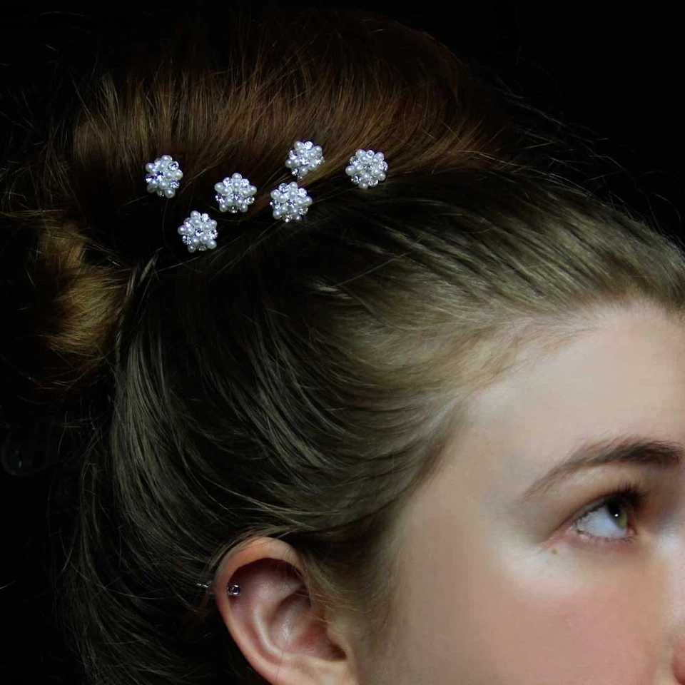 Pin de pelo nupcial con racimo de perlas mini diamantes de imitación Swarovski plateado - Juego de 6  Foto 4 de 4