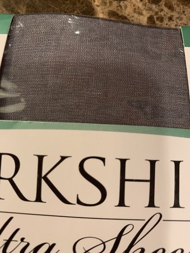 Berkshire Ultra Sheers Control Top Pantyhose Off Black Q Queen Petite 4418 4411 - Picture 6 of 18
