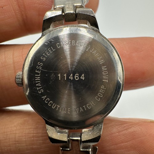 Vivani Watch Women Silver Tone Dolphin Metal Band New Battery 6.5 Inch - Picture 6 of 14