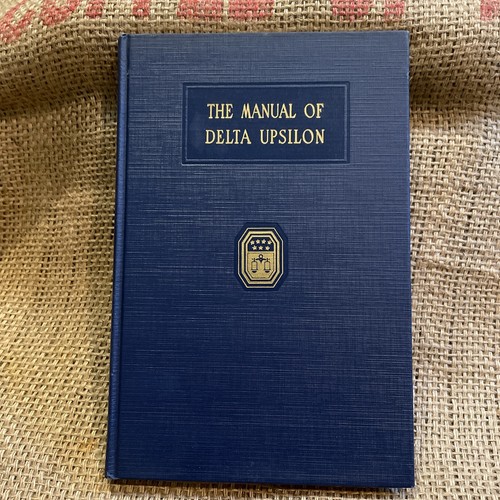 Vintage 1951 Manual of Delta Upsilon Twelfth Edition Hard Cover Book Fraternity - Picture 2 of 10