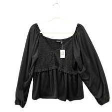 NWT Torrid Long Sleeve Babydoll Blouse Womens 2X Black Smocked V-Neck Cropped