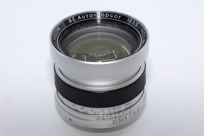 Topcon RE Auto-Topcor 25mm f3.5 Wide-Angle Lens w/Hood. Topcon