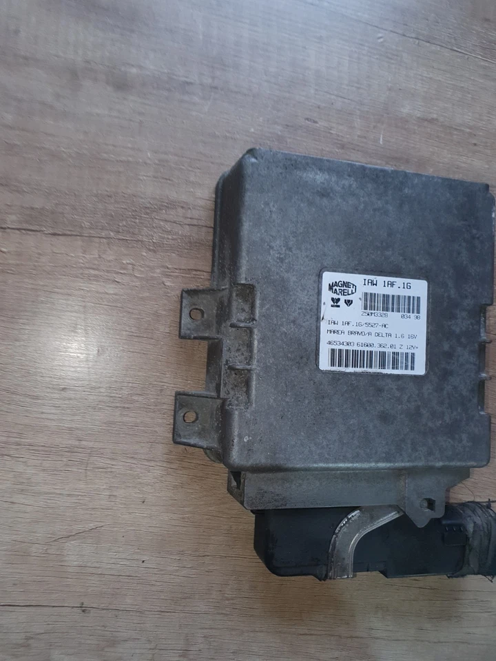 Unidad de control del motor unidad de control Fiat Marea Bravo/A Delta 46534303 61600.362.01 - Imagen 2 de 4