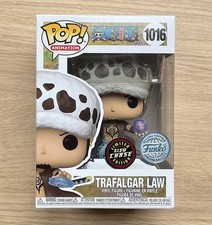 Funko Pop One Piece Trafalgar Law GITD CHASE #1016 + Free Protector