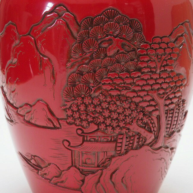 Murakami Kibori Tsuishu Lacquerware Vase with Landscape Murakami Kibori Tsuishu Lacquerware Vase with Landscape