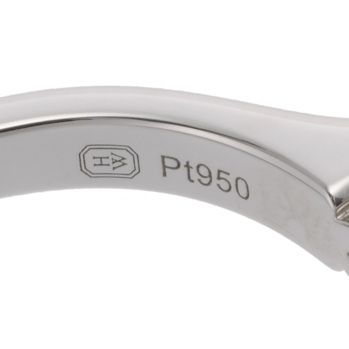 HARRY WINSTON Round pear shape solitaire ring 1.0… - image 4