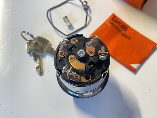 Ignition Switch Austin Healey sprite Morris Light Lucas PRS3 Headlight + 2 Keys - Picture 5 of 9
