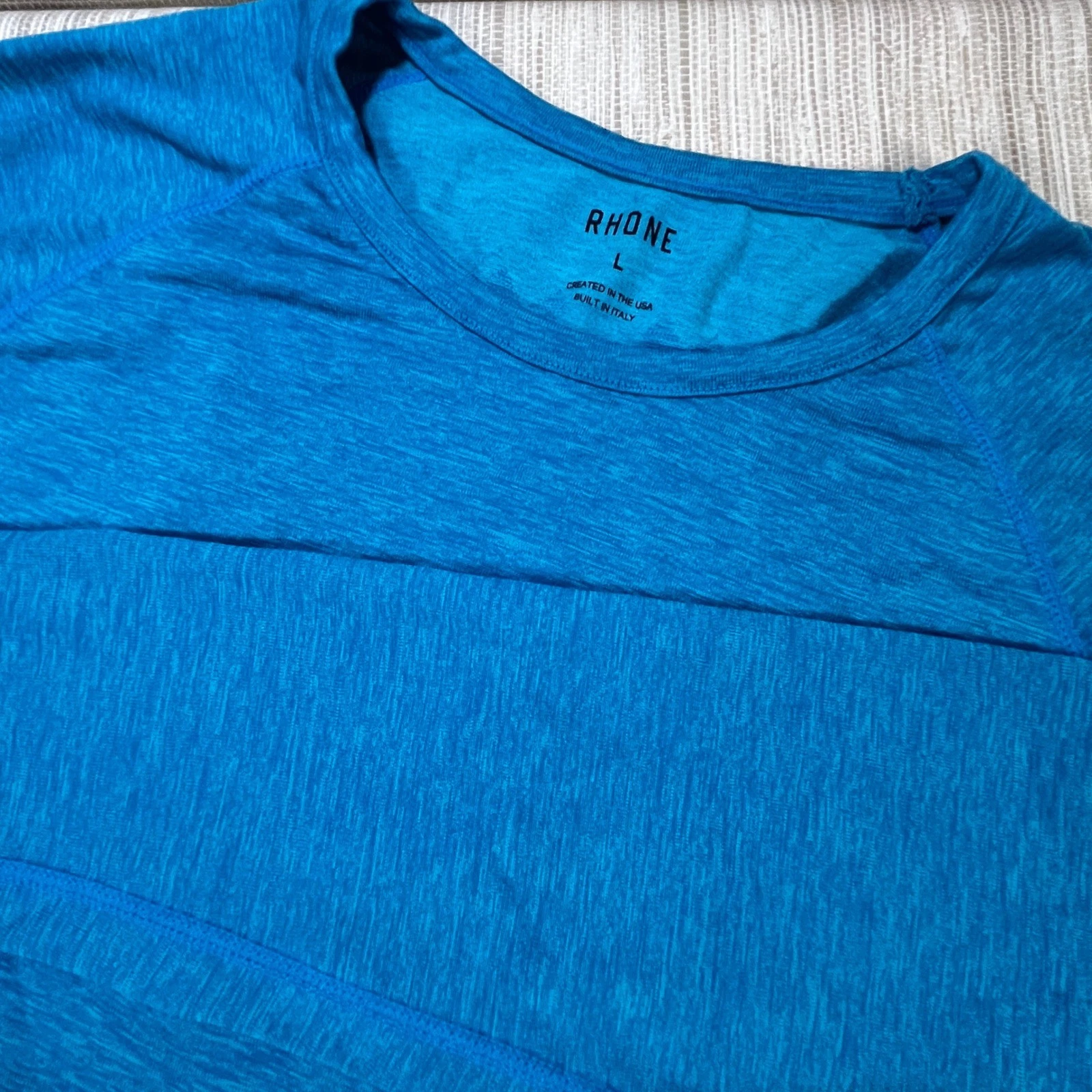 RHONE Mens Long Sleeve Performance Athletic Shirt Blue Size Large Gym Workout