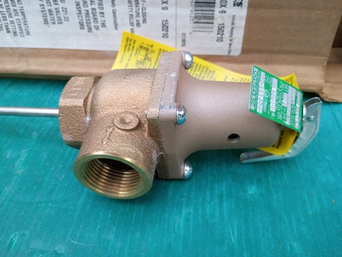 Watts 140X9 150210 150psi, 210° Self Closing 1" T&P Safety Relief Valve - Picture 2 of 5
