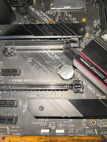 ASUS ROG Strix B550-F GAMING WIFI II Sockel AM4, AMD Hauptplatine - Bild 2 von 16