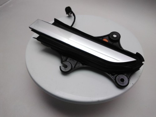 Manija de puerta exterior trasera Tesla Model X 2015-2021 LH 104515700D - Imagen 5 de 10
