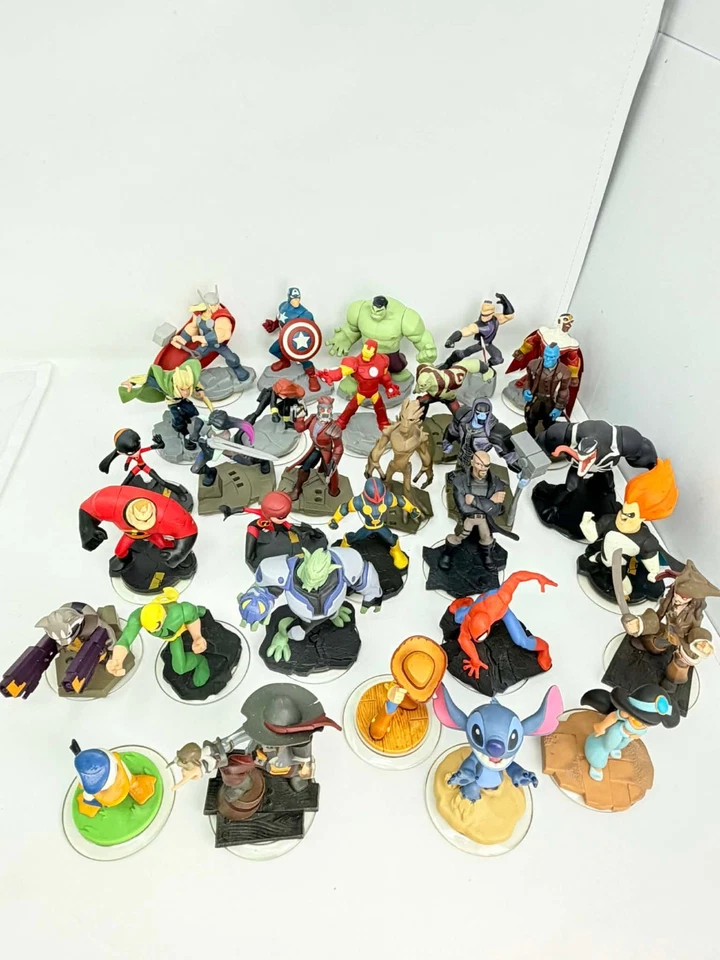 Lote de Figuras Disney Infinity + Discos de Potencia Bases Portal Foto 2 de 4