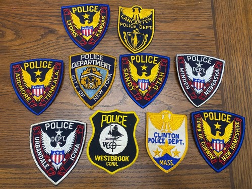 POSTEN VON ZEHN (10) VERALTETEN POLIZEI PATCHES - NY TN KS UT NH MA NE CT IA PA - Bild 3 von 3