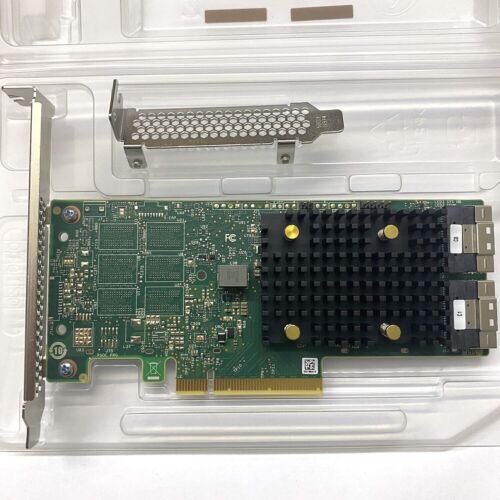 Controlador de almacenamiento trimodo Broadcom SATA 6Gb/s / SAS 12Gb/s / PCIe HBA 9500-16i - Imagen 4 de 5