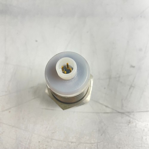 EATON E59-M30C129D01-D1 Proximity Sensor Inductive 30Mm - Picture 5 of 6