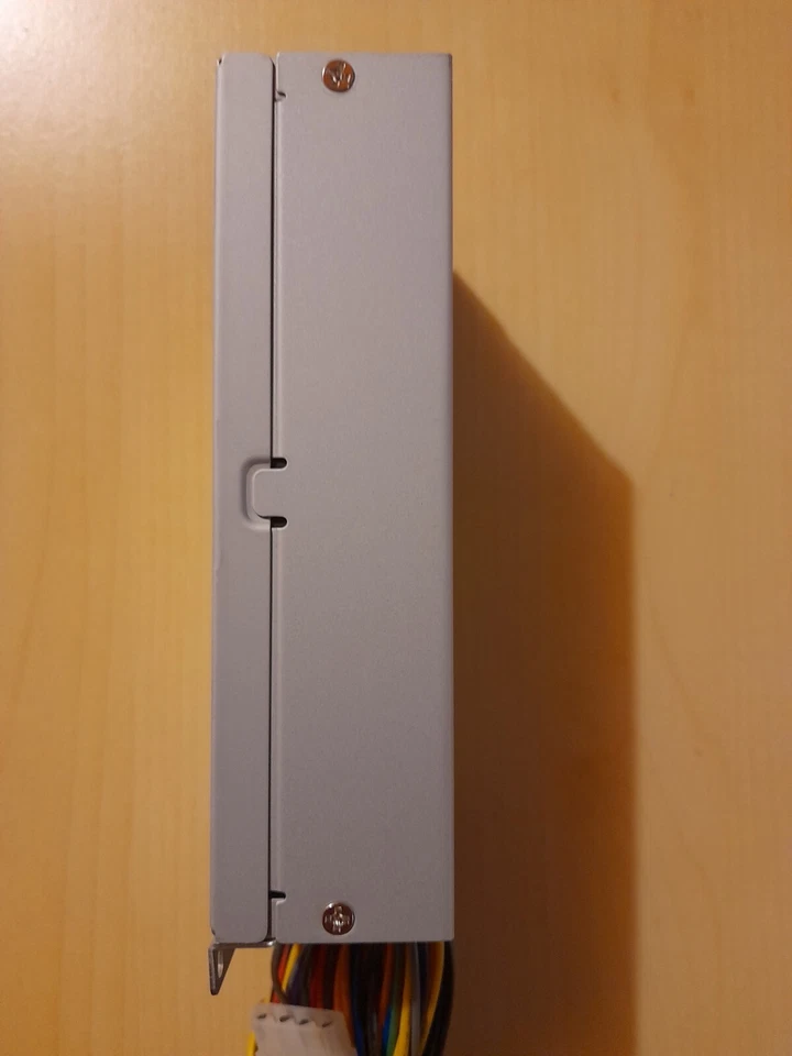  Alimentatore PC Fisso 200W  FSP group - Immagine 2 di 4