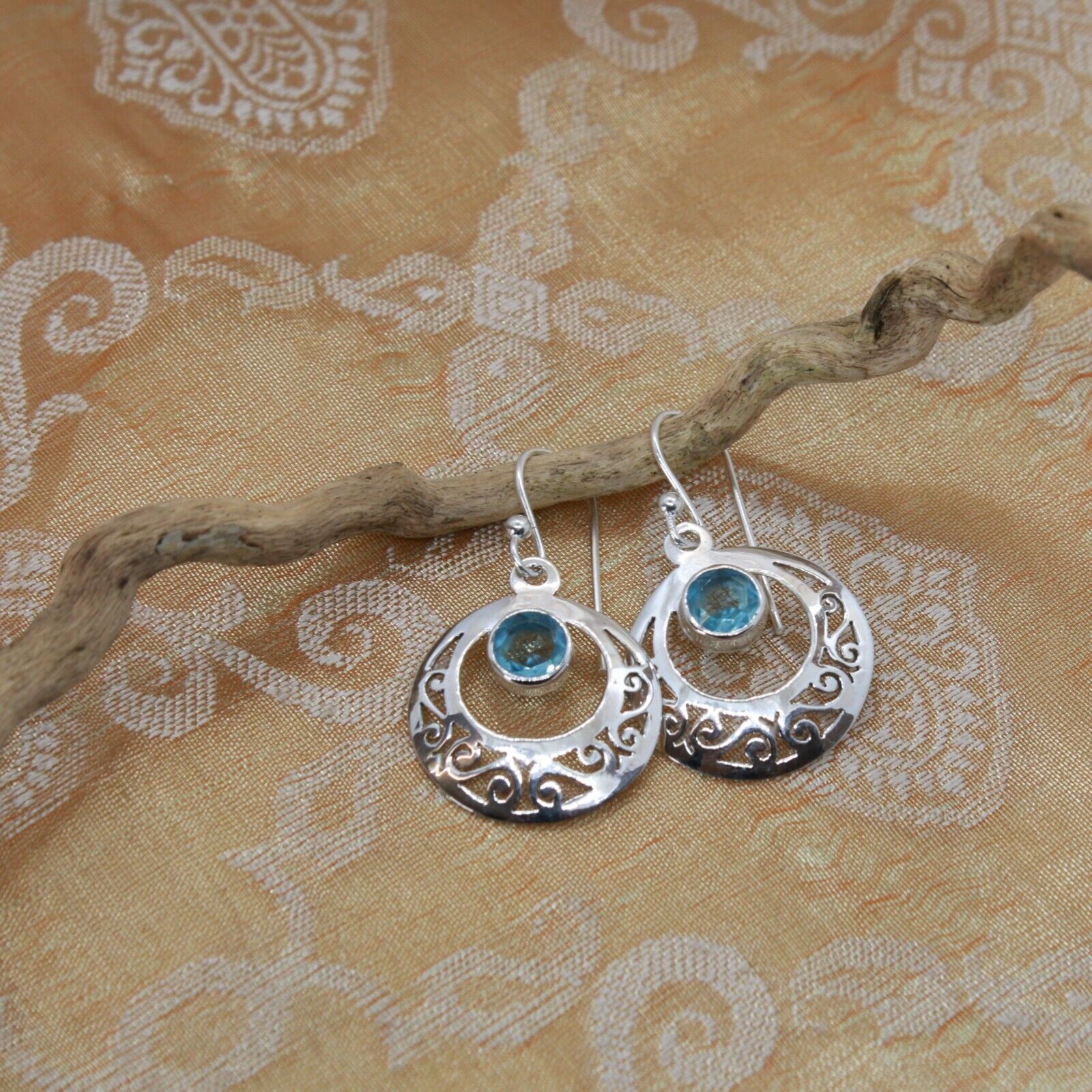 Bild 2 von 4