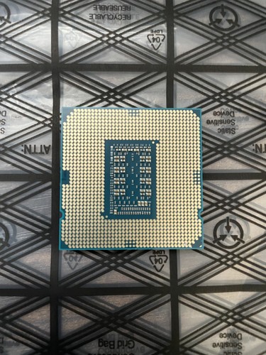 11th Gen Intel Core i7-11700F 2.5GHz 8-Core 16MB LGA1200 Desktop Processor SRKNR - Bild 2 von 2