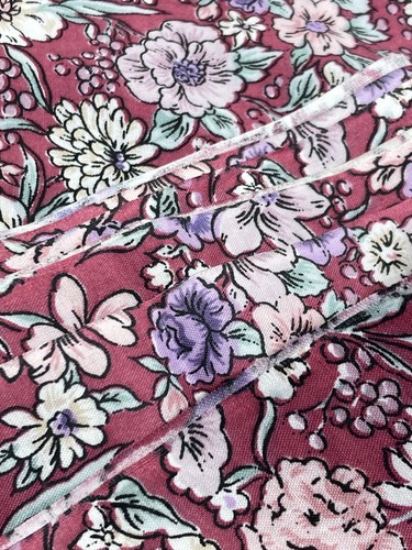 Cotton Fabric Purple Pink Flowers on Mauve 3 Yards x 43" Width - Picture 3 of 3