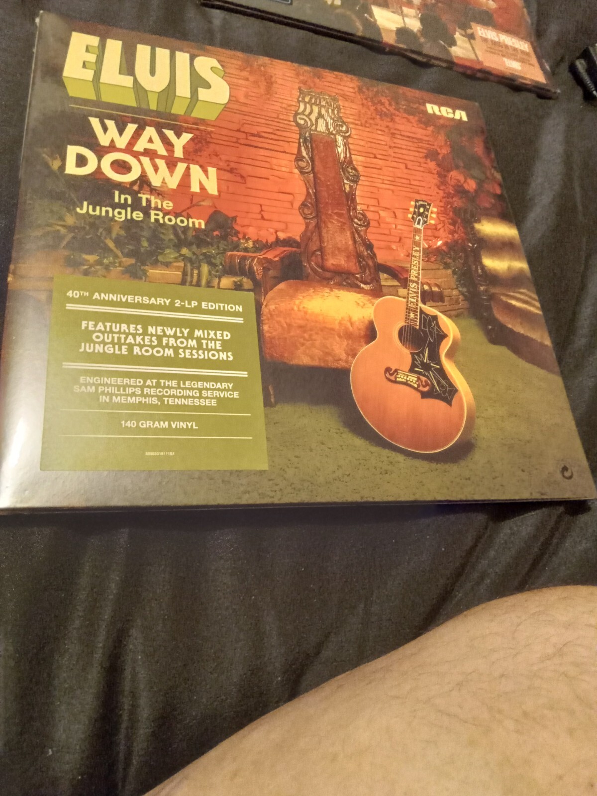 Picture 1 of 2