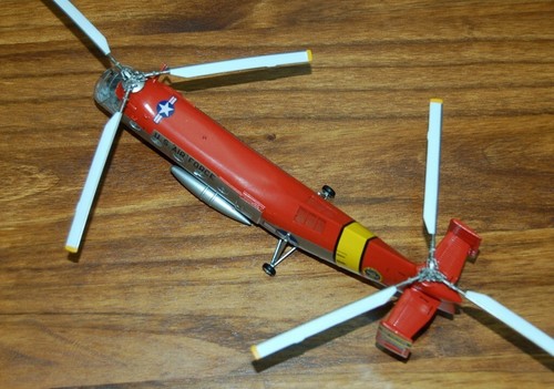 NEU MISB Italeri 1/72 H-21 Shawnee "Flying Banana" Hubschrauber - Bild 18 von 22