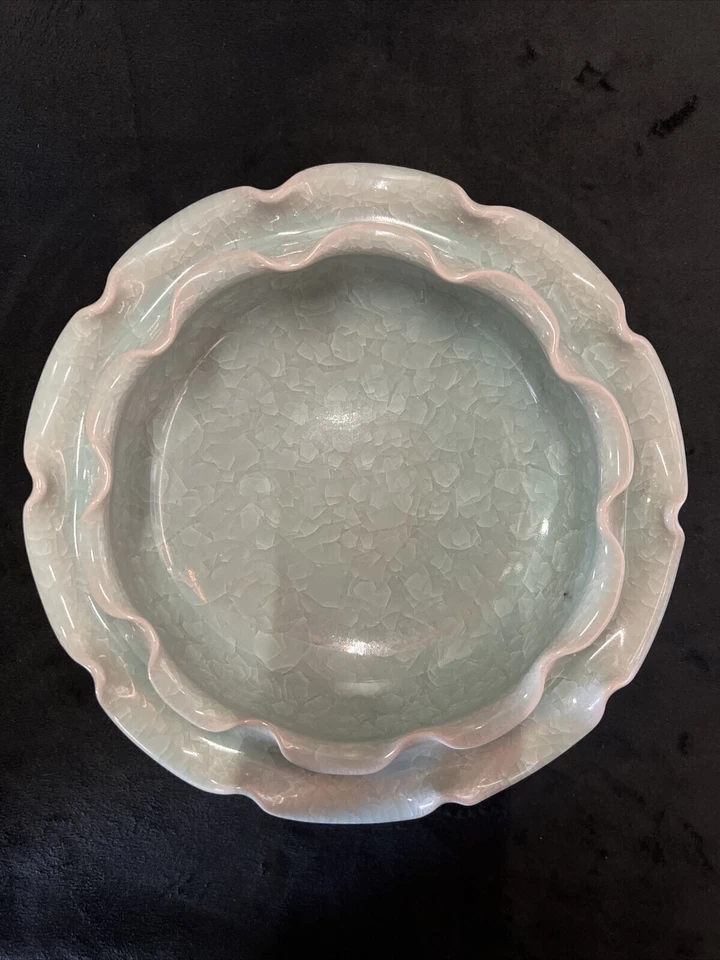 Cuenco lobulado esmaltado Celadon chino vintage al estilo de Ru Ware Foto 2 de 4