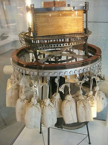 KILLER BALLOONS JAPANESE SECRET BALLOON BOMB ATTACKS THE U.S.,CANADA - Picture 2 of 7