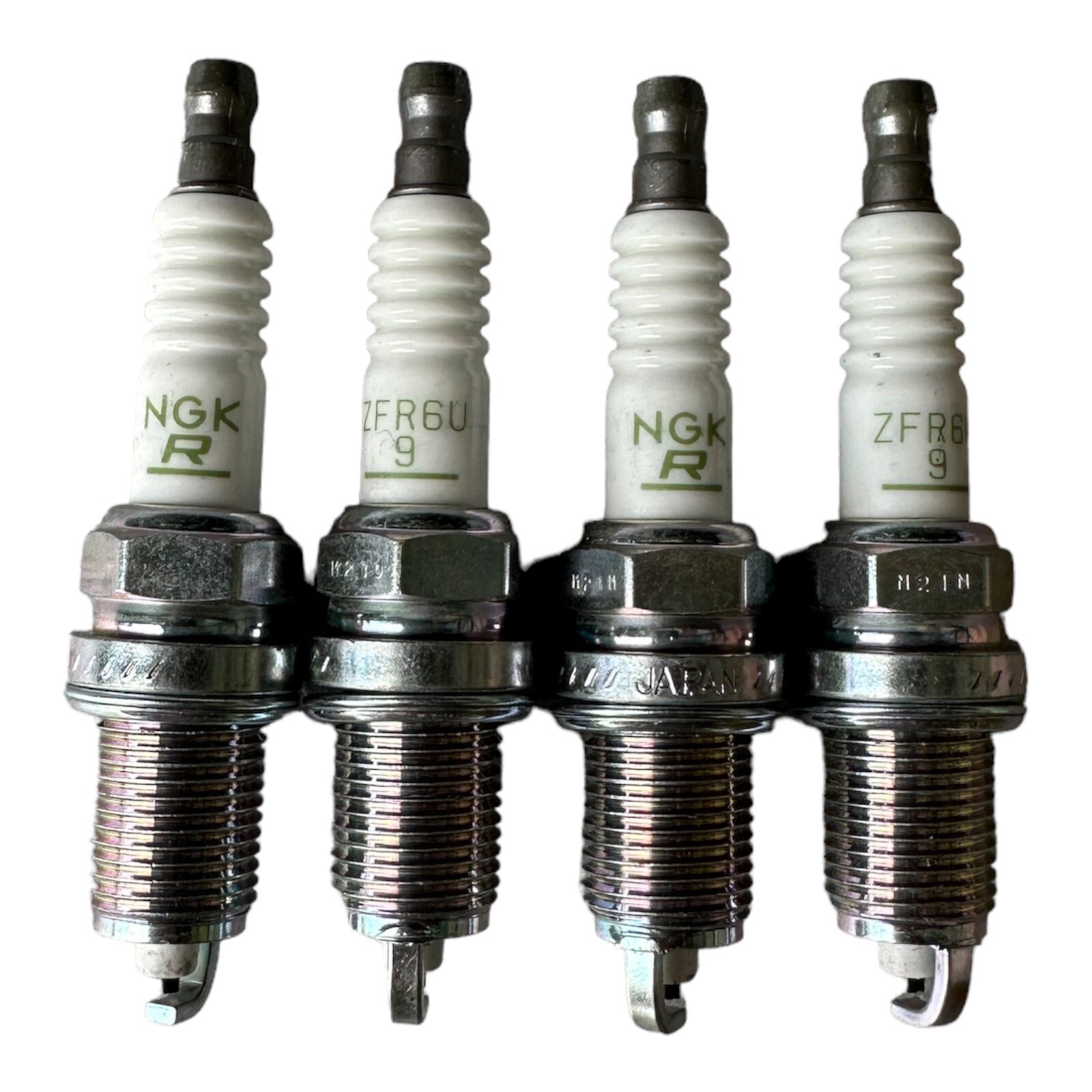 GENUINE MADE IN JAPAN NGK V-POWER Copper Spark Plugs ZFR6U9 90318 Set ...
