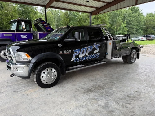 tow truck century 612 4x4 ram 5500 crew cab 2 owner wrecker